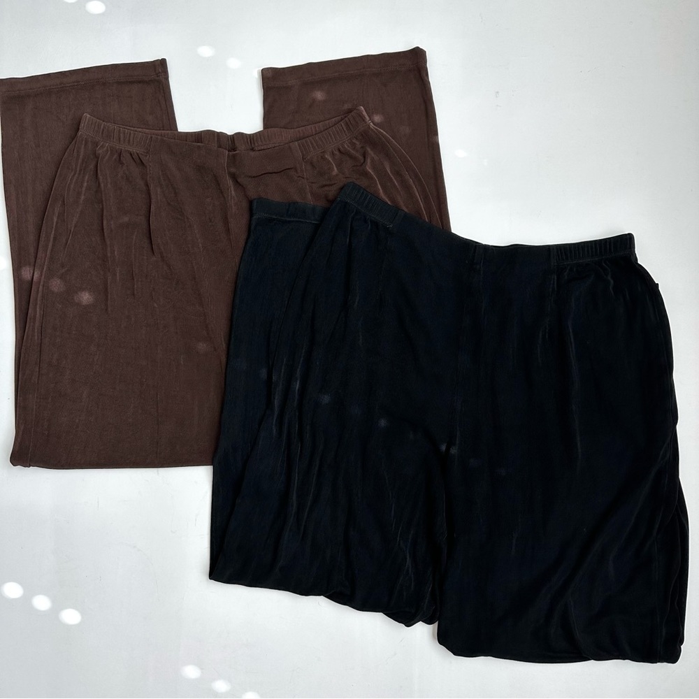 Chico’s Travelers Straight Leg Pants in Brown and Black 2 Short 12 / L